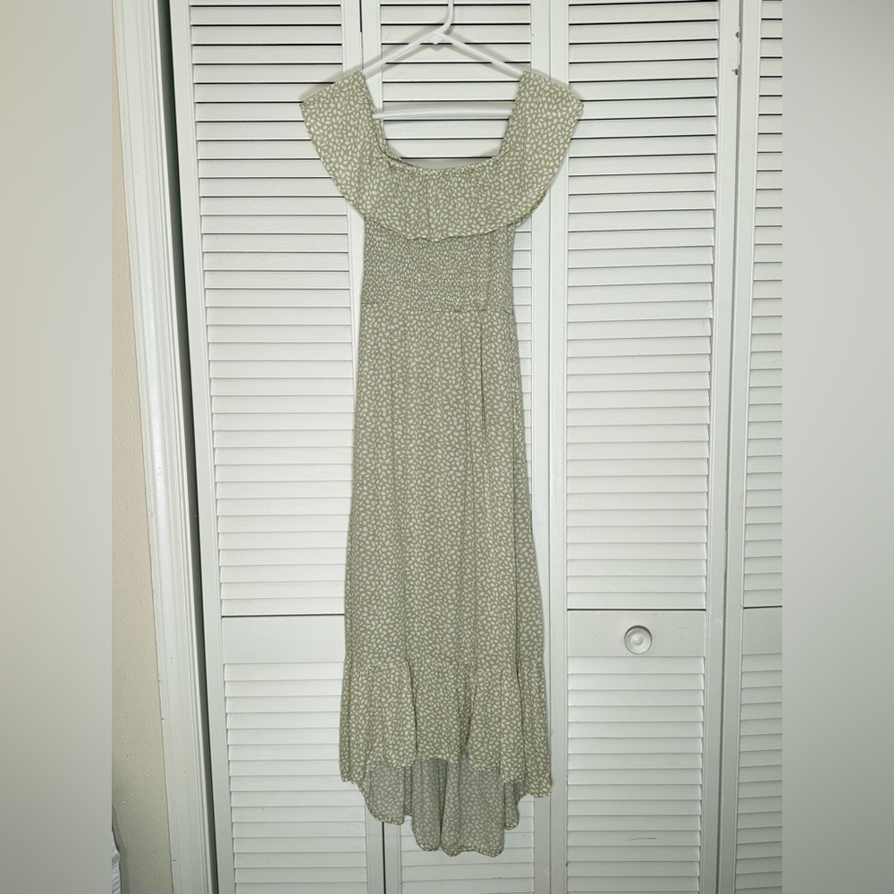 Abercrombie & Fitch Woven Dot Dress Green Smocked Ruffle High Low Hem Size S